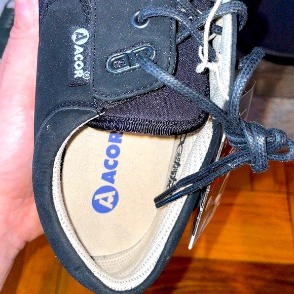 Acor Comfort Street Walking Shoe Tandem Lace and Velcro Design Brand New in Box - Picture 3 of 14
